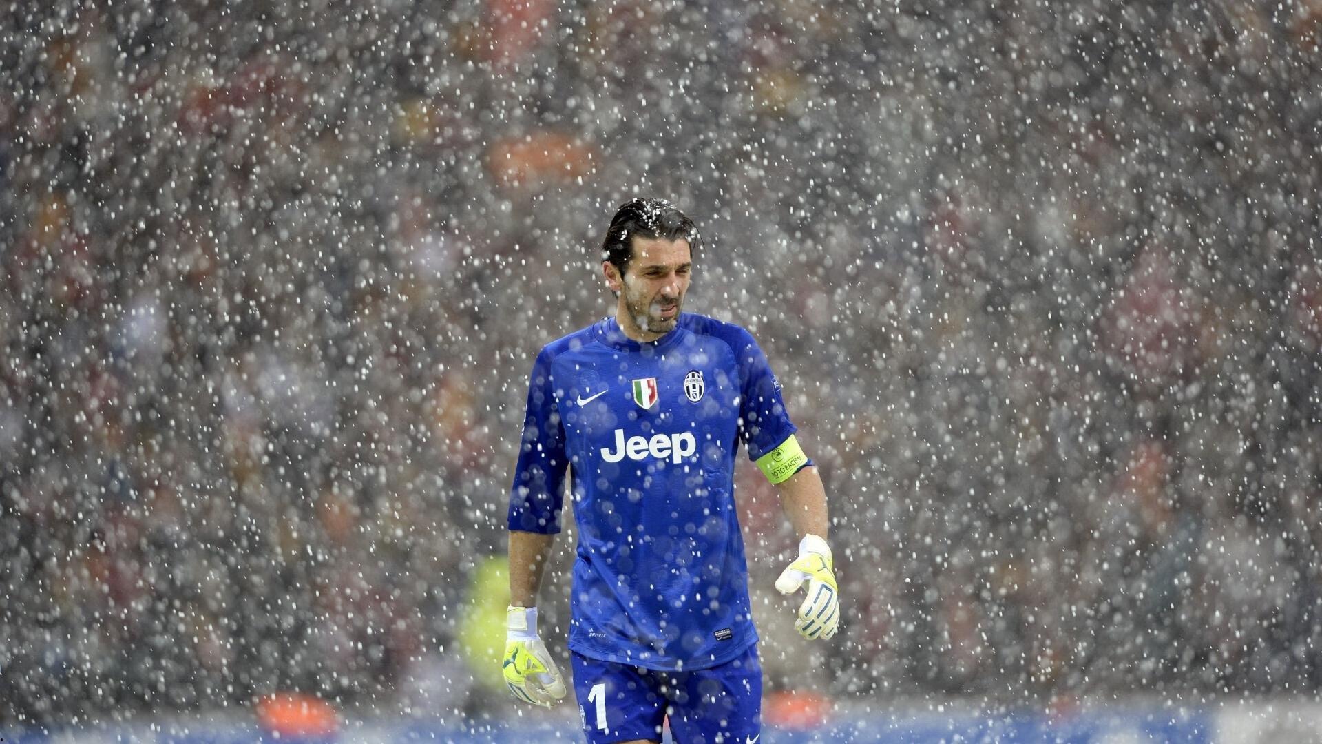 医患温情时刻！埃迪豪肺炎康复后，回院向治疗团队表示感谢并赠礼